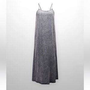 Crew Neck Jumper-Washed Black Denim Meli by Fame